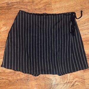Forever 21 striped skort